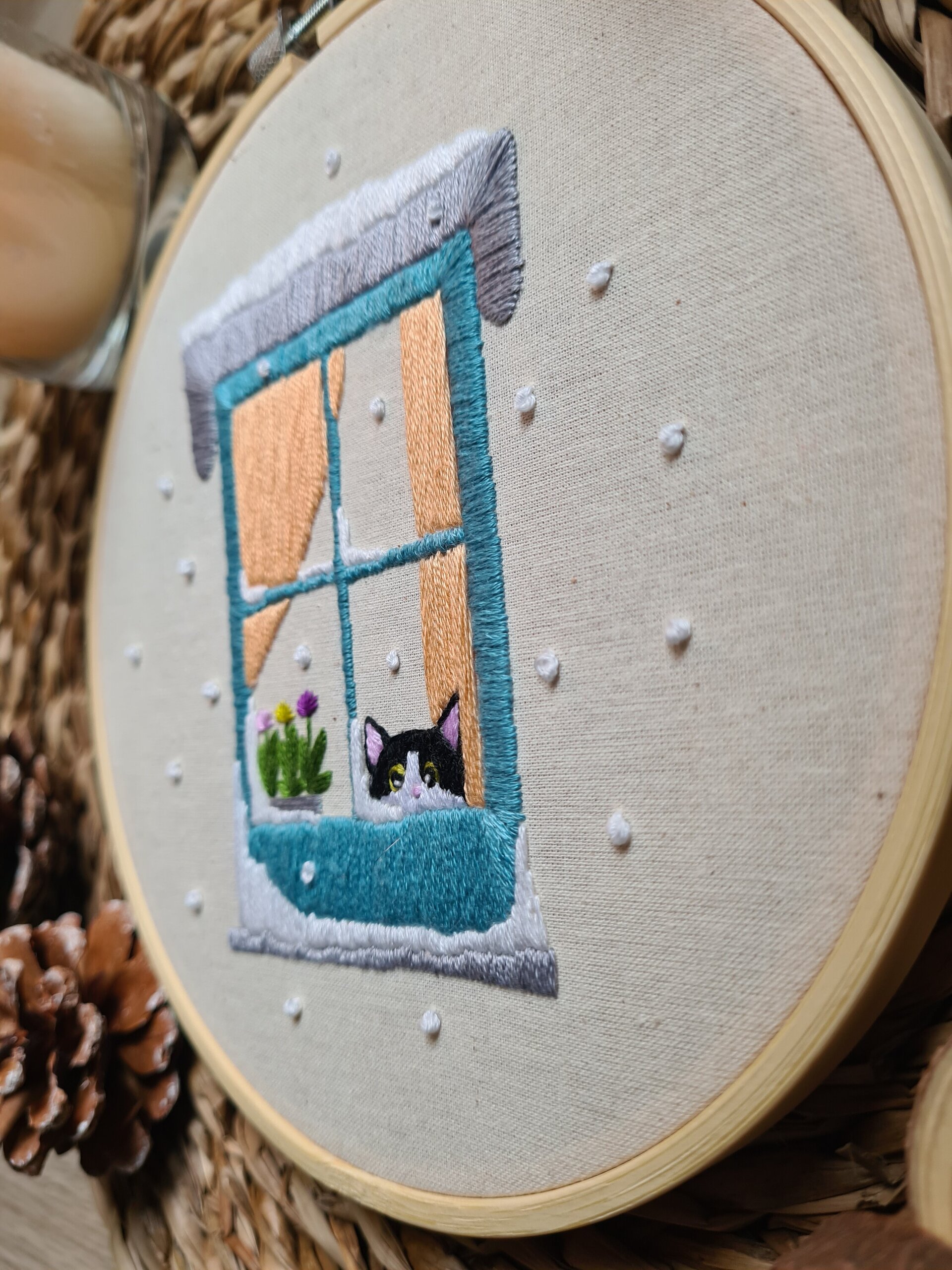 Gatito en la ventana - 3